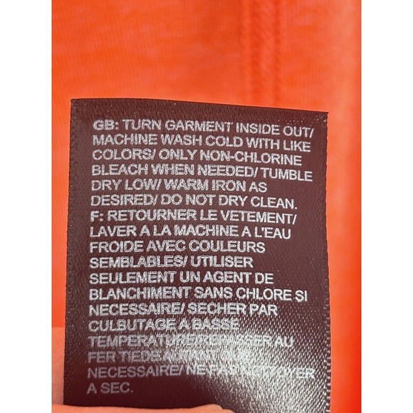 NWT The North Face Women's Vapor Wick Hot Pink Stretch T-Shirt‎ Size S - Picture 9 of 11